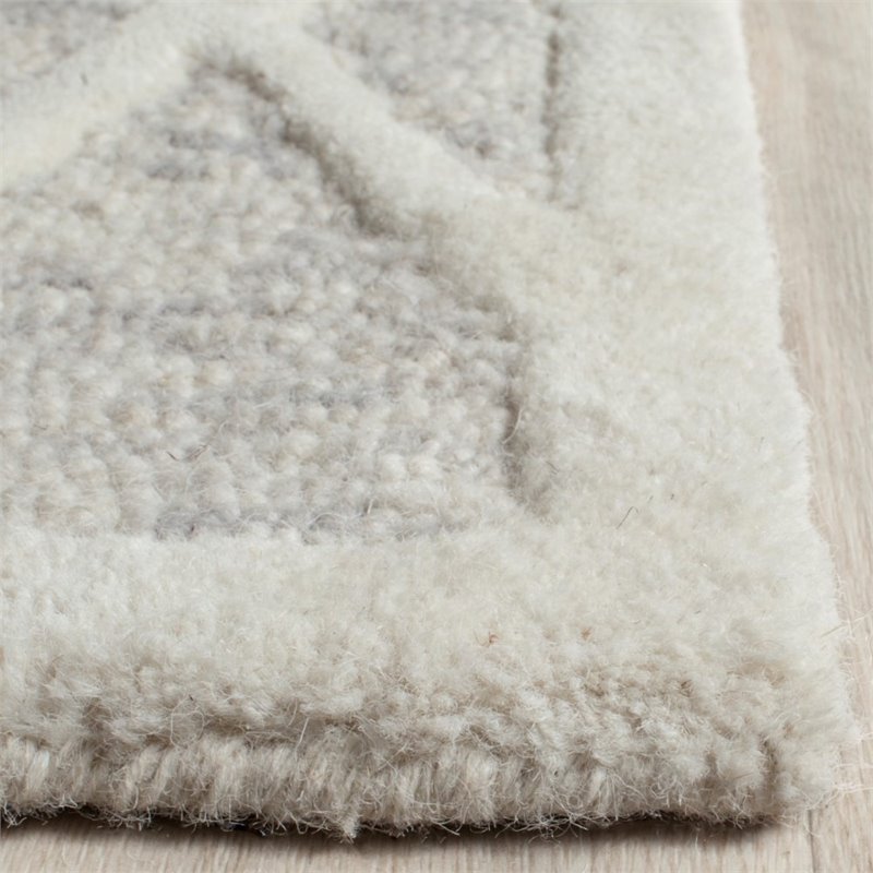 Pemberly Row Modern 5' X 8' Hand Tufted Wool Rug in Gray and Ivory