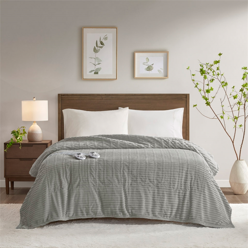 Pemberly Row Contemporary Solid Corded Plush Fabric Twin Heated Blanket in Gray