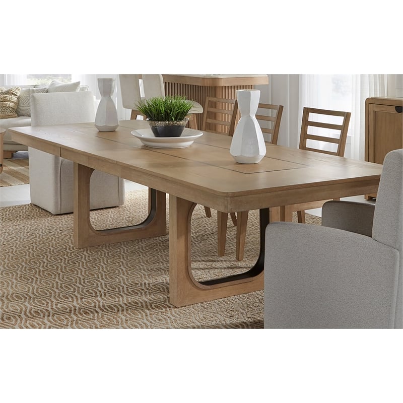 Pemberly Row Traditional Wood Extendable Dining Table in Natural