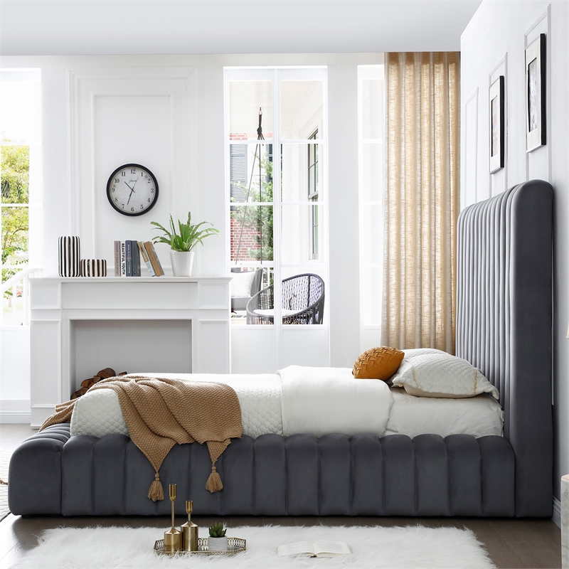 Pemberly Row Modern Velvet Upholstered Queen Platform Bed in Gray