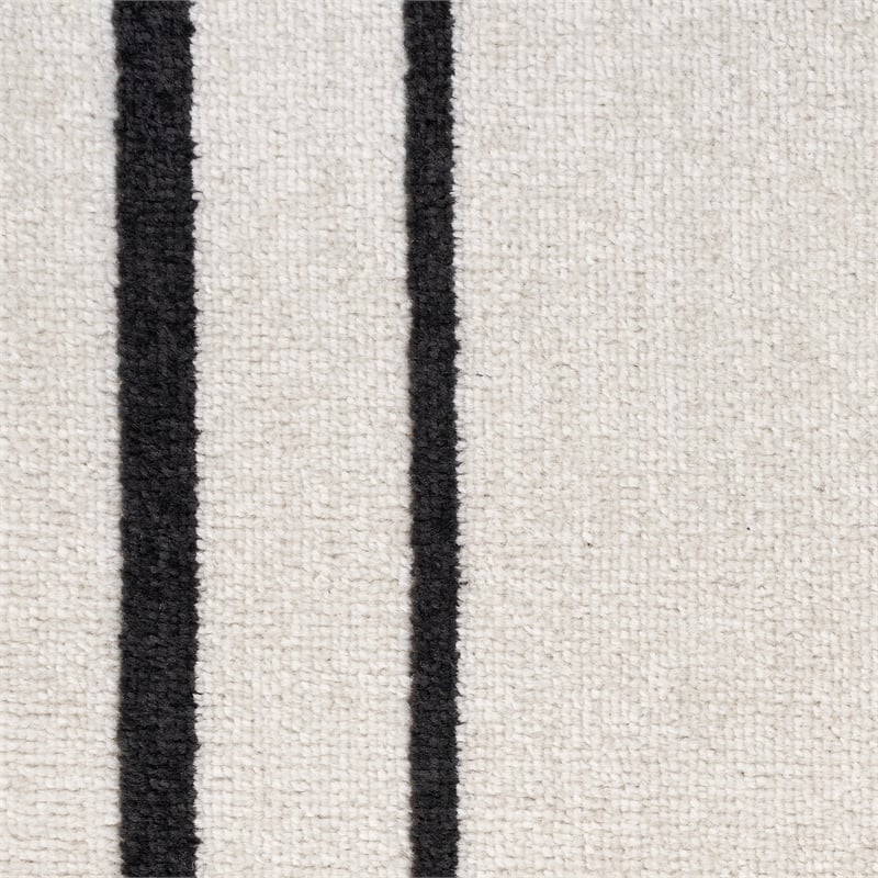 Pemberly Row 8' Round Ivory/Black Contemporary Indoor/Outdoor Rug