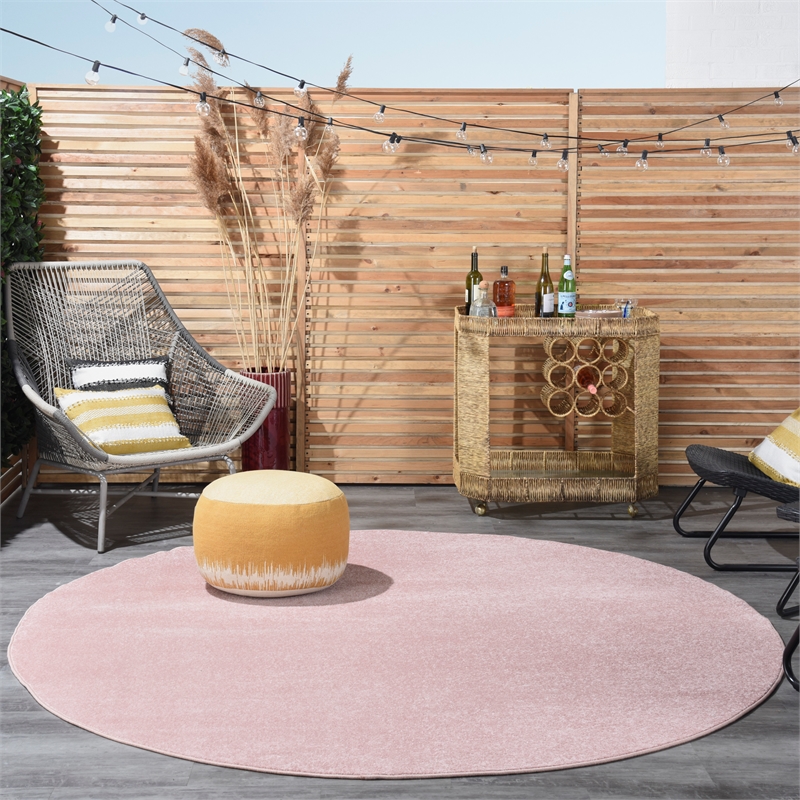 Pemberly Row 8' x Round Pink Fabric Outdoor Area Rug (8' Round)