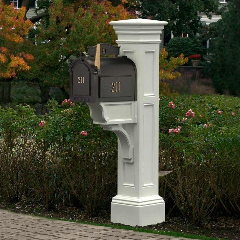 Pemberly Row Weatherproof Traditional Plastic Mail Post in White