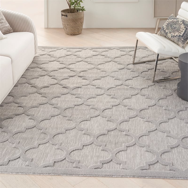 Pemberly Row Easy Care 9' x 12' Silver Gray Fabric Modern Area Rug