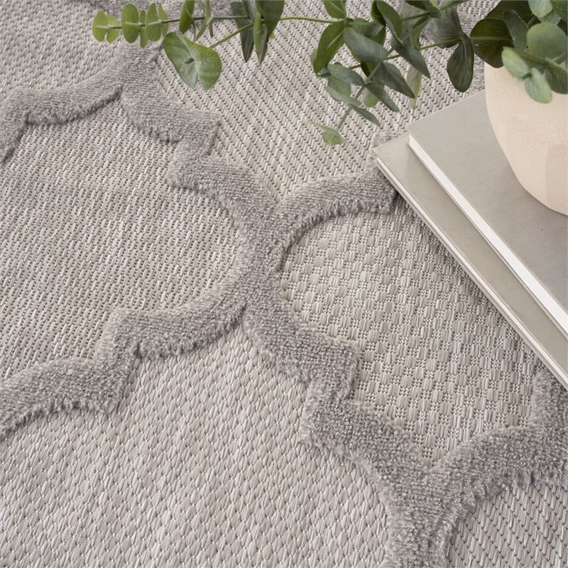 Pemberly Row Easy Care 9' x 12' Silver Gray Fabric Modern Area Rug