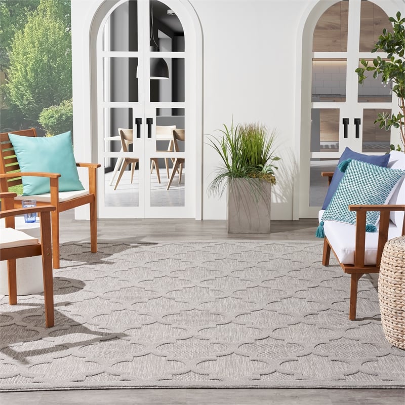 Pemberly Row Easy Care 9' x 12' Silver Gray Fabric Modern Area Rug