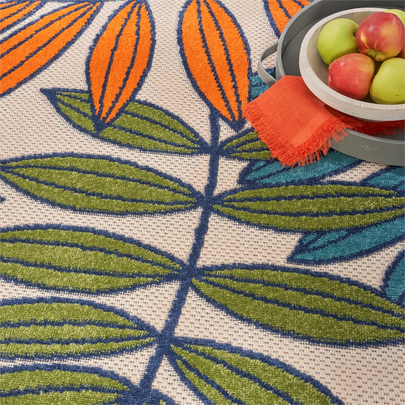 Pemberly Row Contemporary 8' Round Multicolor Fabric Tropical Area Rug