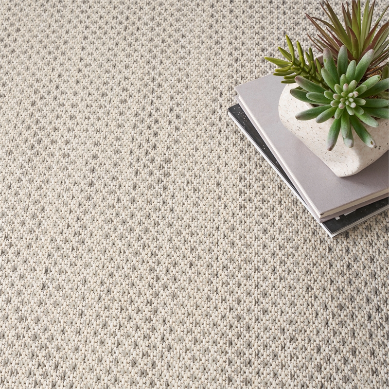 Pemberly Row Contemporary 6' Square Ivory Silver Fabric Modern Area Rug