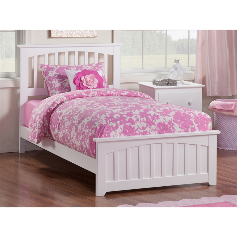 Pemberly Row Twin XL Solid Wood Bed with Footboard and USB Charger in White