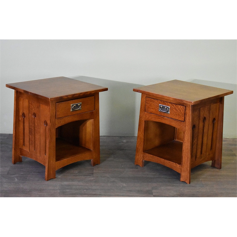 Pemberly Row Mission Solid Quarter Sawn Oak Keyhole End Table