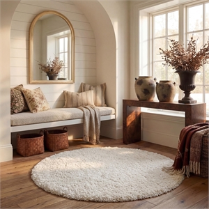 Pemberly Row Contemporary Polypropylene Ivory Shag Rug - Round 5'1&quot