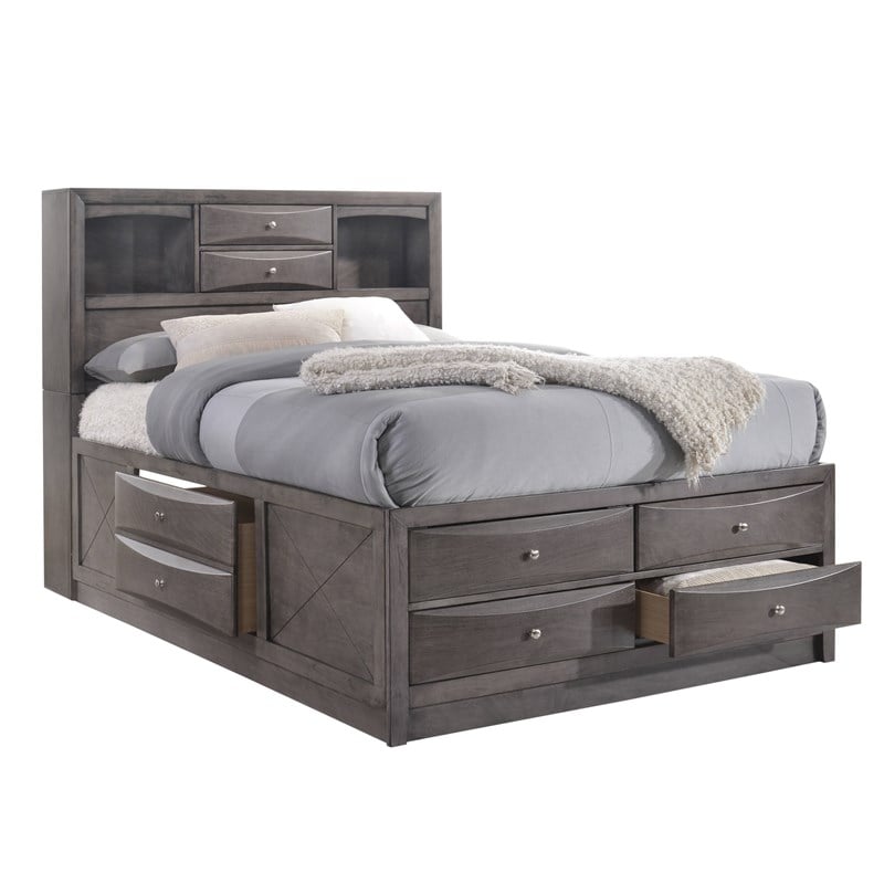 Pemberly Row Contemporary King 3 Piece Bedroom Set in Gray Finish