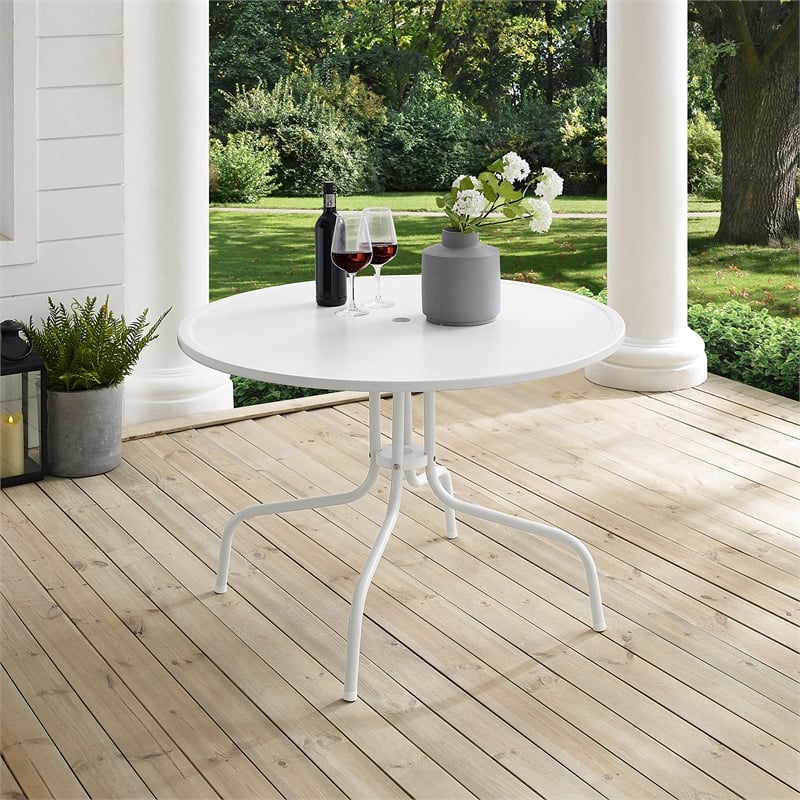 Pemberly Row 5 Piece Metal Patio Dining Set in White and Tangerine