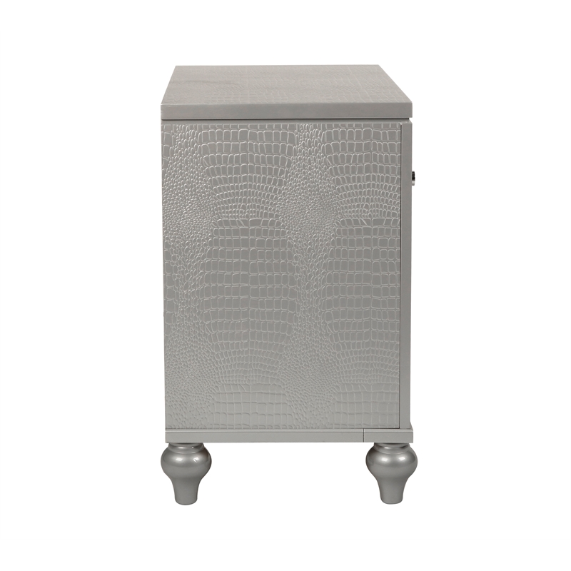 Pemberly Row Modern Solid Wood 3-Drawer Nightstand in Silver