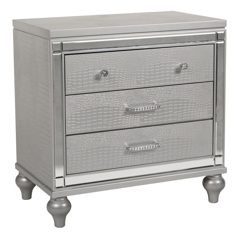Pemberly Row Modern Solid Wood 3-Drawer Nightstand in Silver