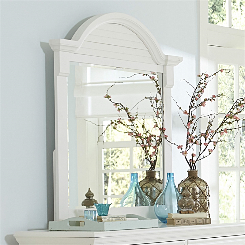 Pemberly Row Modern / Contemporary White Mirror in White Finish