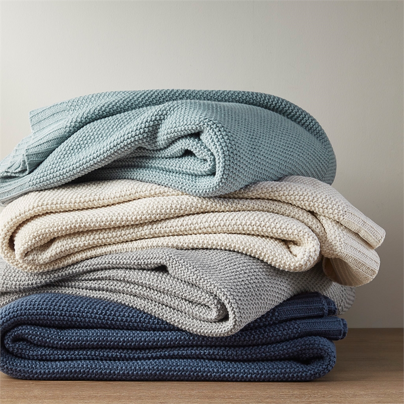 Pemberly Row Knit Contemporary Acrylic Fabric King Blanket in Blue