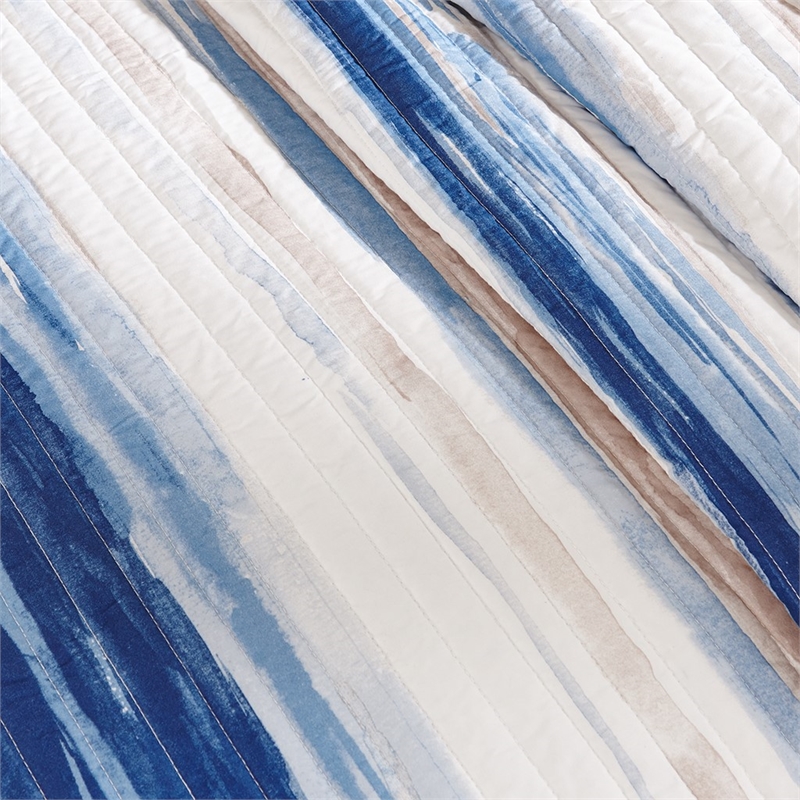 Pemberly Row 6 Piece Printed Quilt Set with Throw Pillows in Blue