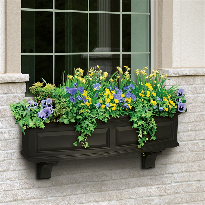 Pemberly Row 3ft Weatherproof Traditional Plastic Window Box in Black
