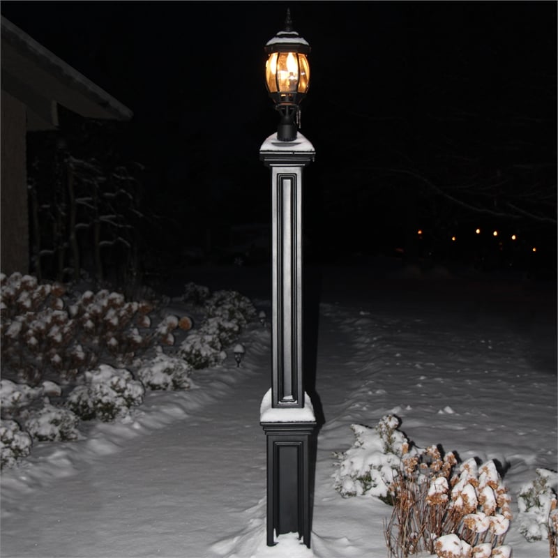 Pemberly Row Traditional Plastic Lamp Post with Mount in Black