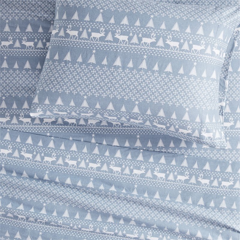 Pemberly Row 100 Percent Cotton Flannel Printed Sheet Set in Blue Winter Frost
