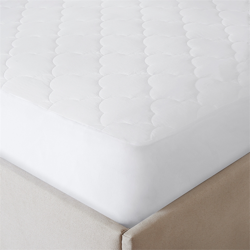 Pemberly Row Natural Cotton Percale Quilted Mattress Pad in White