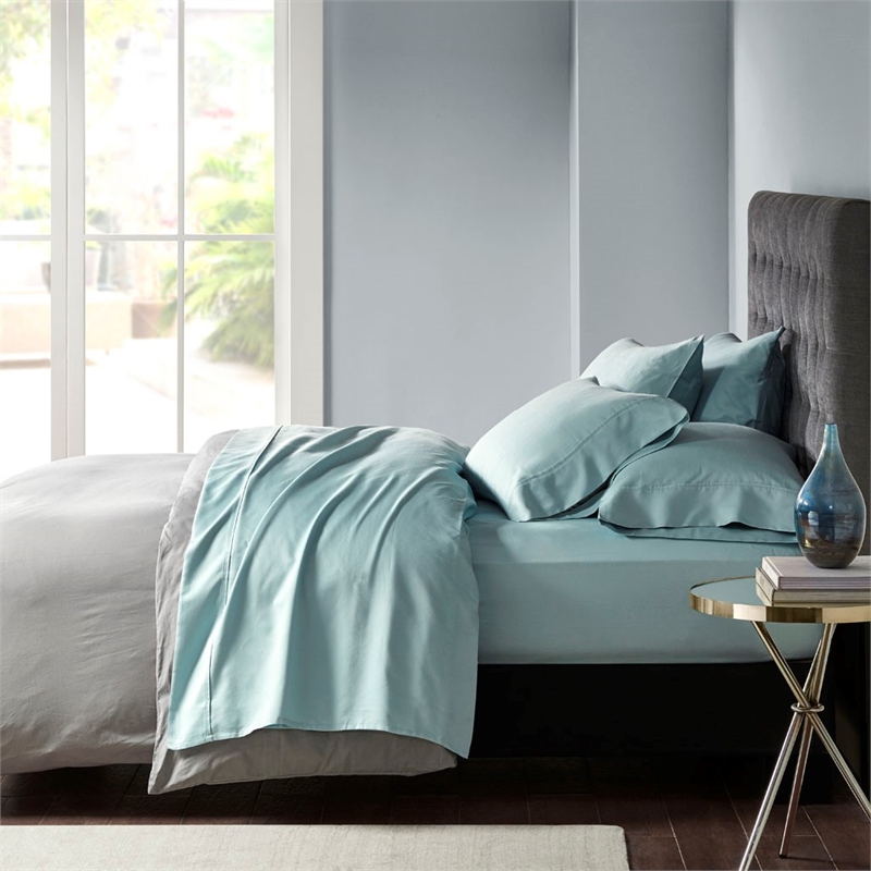 Pemberly Row 800 Thread Count Cotton Blend Sateen Sheet Set in Aqua King