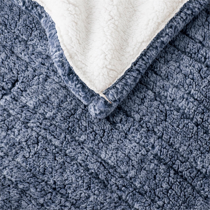 Pemberly Row Modern / Contemporary Fabric Heated Throw in Blue