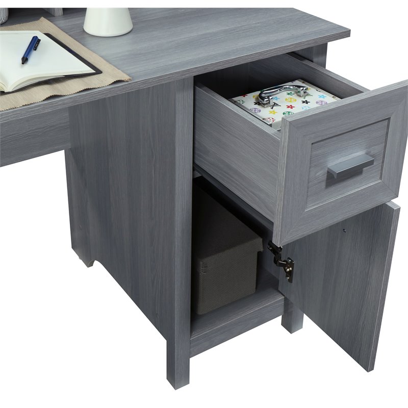 Pemberly Row Classic Engineered Wood Office Computer Desk with Hutch in Gray