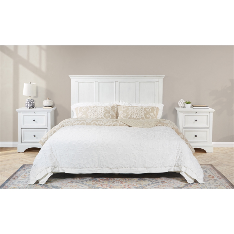 Pemberly Row Farmhouse Basics Bed Queen 3pc. Bedroom Set - Rustic White Wood