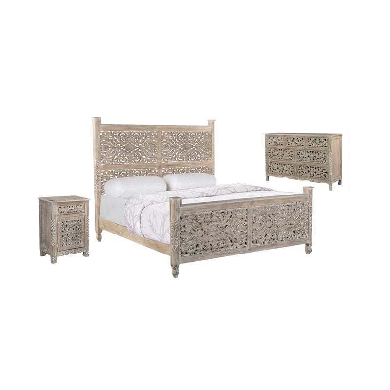 Pemberly Row Modern Carved Solid Wood King Panel Bed in Gray
