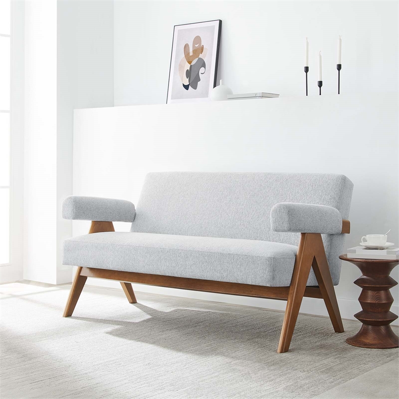 Pemberly Row Upholstered Modern Heathered Fabric Loveseat in Light Gray