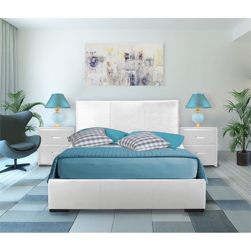 Pemberly Row White Faux Leather King Hindes Upholstered Platform Bed
