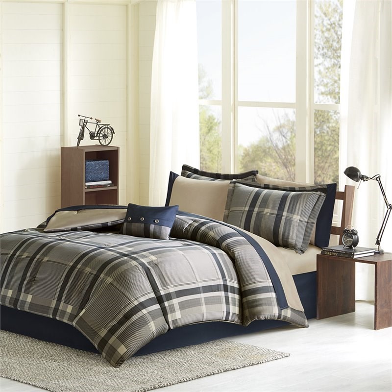 Pemberly Row 7-piece Microfiber Comforter with Sheet Set in Navy