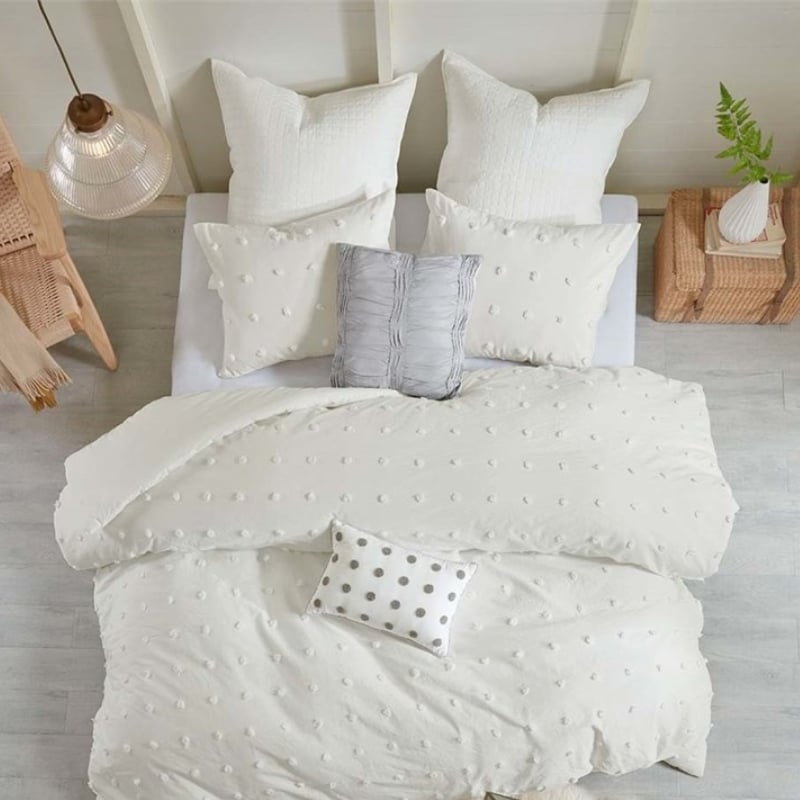 Pemberly Row Modern Cotton Jacquard Duvet Cover Set in Ivory