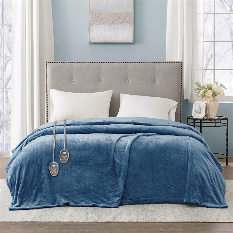 Pemberly Row Contemporary Heated Plush Blanket in Sapphire Blue