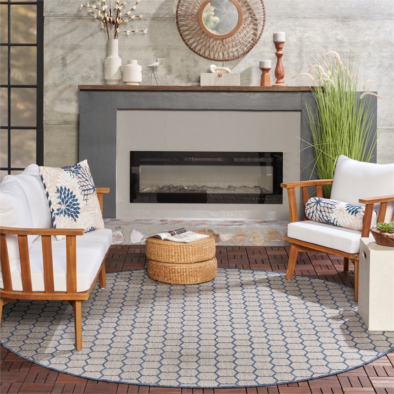 Pemberly Row Modern Reversible Ind/Outd 8' x Round Blue Area Rug