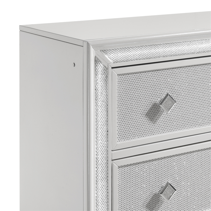 Pemberly Row Modern / Contemporary Wood 5-Drawer Chest in White