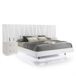 Pemberley Row Manufactured Wood White King Bed Rectangular Upholstered 86.7