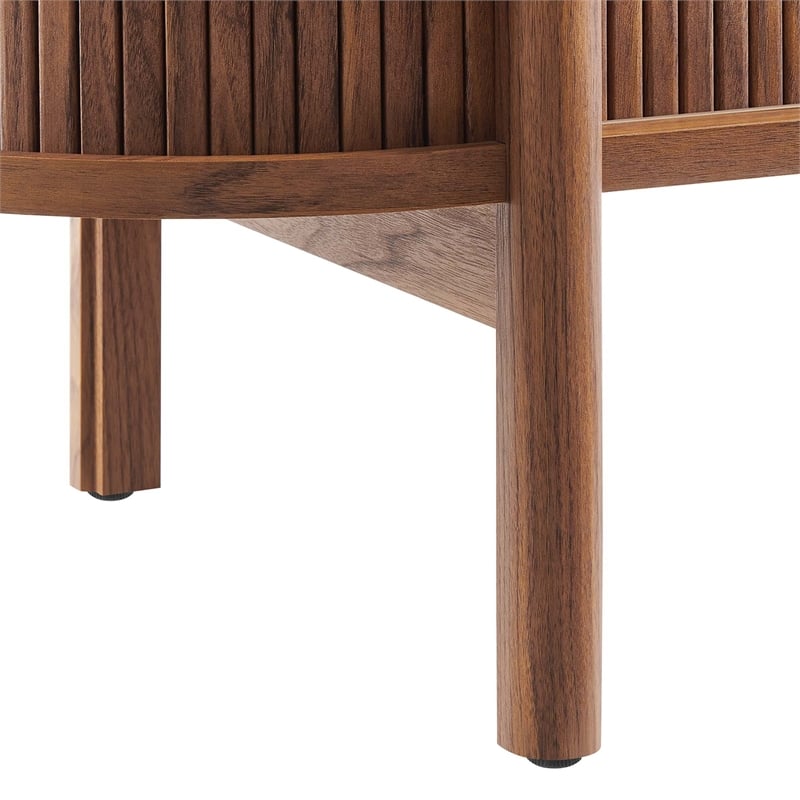 Pemberly Row Modern / Contemporary 63