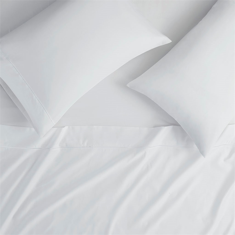 Pemberly Row 600 Thread Count Pima Cotton Sheet Set Cal King in White