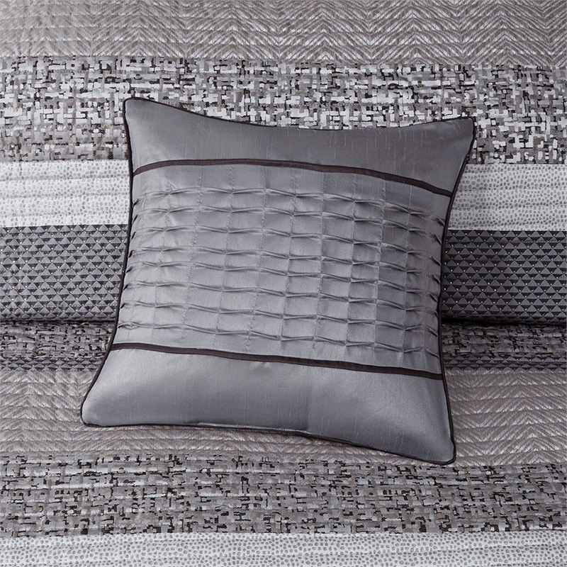 Pemberly Row 6-Piece Jacquard Quilt Set with Throw Pillows - Gray/Taupe