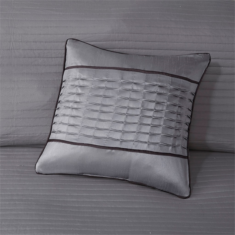 Pemberly Row 6-Piece Jacquard Quilt Set with Throw Pillows - Gray/Taupe