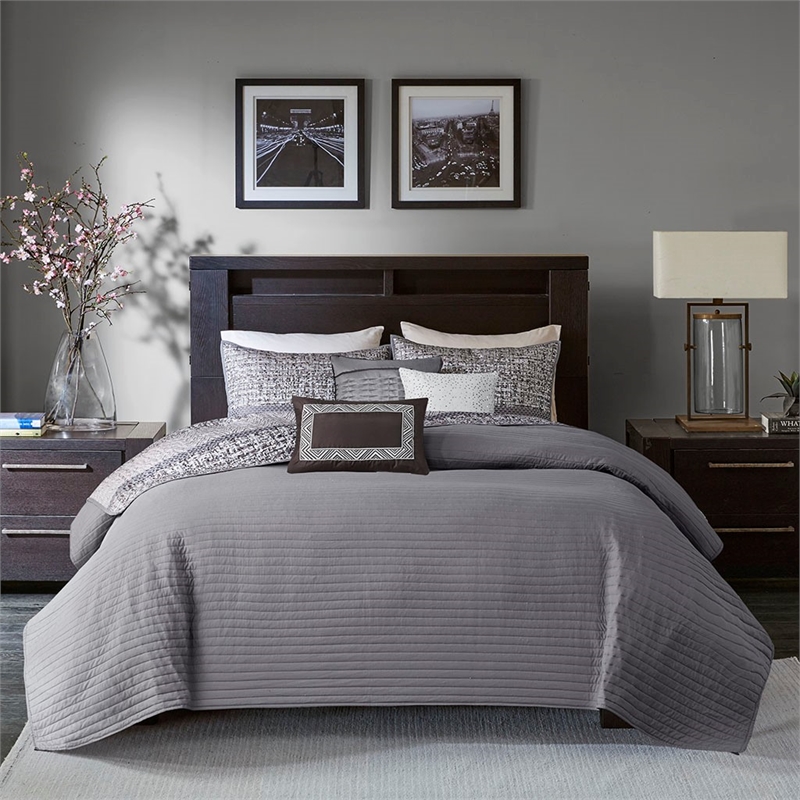 Pemberly Row 6-Piece Jacquard Quilt Set with Throw Pillows - Gray/Taupe