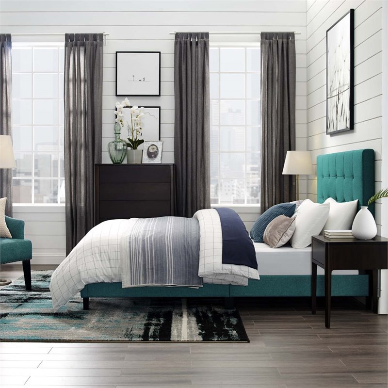 Pemberly Row Queen Tufted Button Upholstered Fabric Platform Bed in Teal Blue