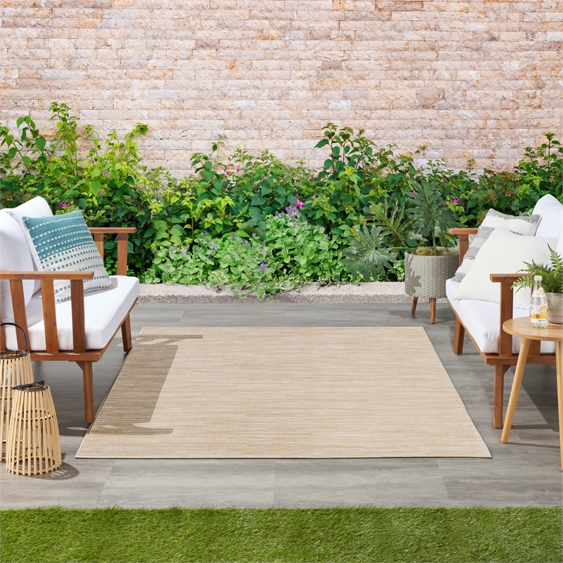 Pemberly Row Contemporary 5' x 7' Ivory Gold Fabric Area Rug