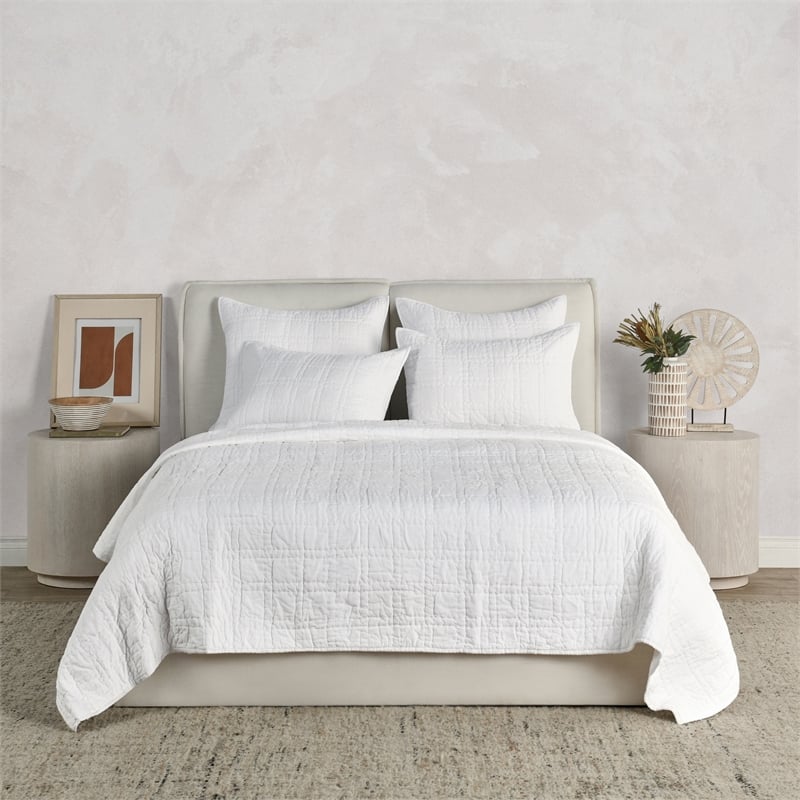 Pemberly Row 90x92