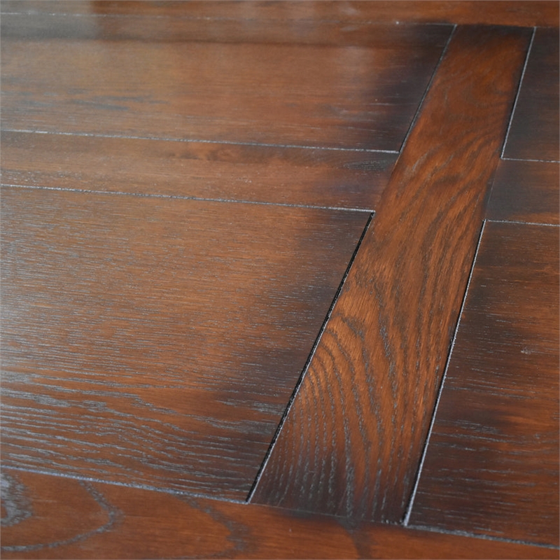 Pemberly Row Arts and Crafts Solid Wood Stow Leaf Dining Table in Walnut