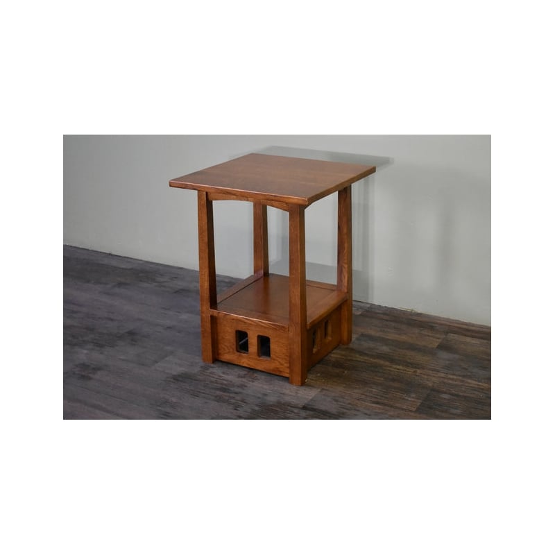 Pemberly Row Modern Arts and Crafts / Mission Taboret End Table
