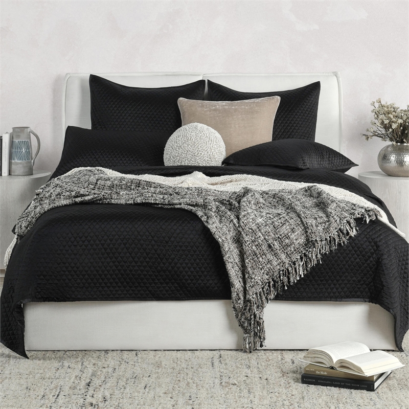 Pemberly Row 98x110